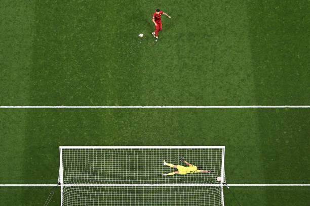 开云平台-【欧联杯】曼奇尼乌龙+失点，塞维点球击败罗马夺冠！