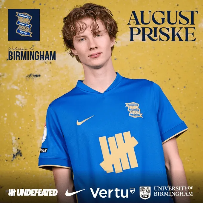 体育娱乐-25-26赛季英冠第28轮，考文垂米堡赫尔城继续赢球；拜仁门将佩雷茨神勇发挥