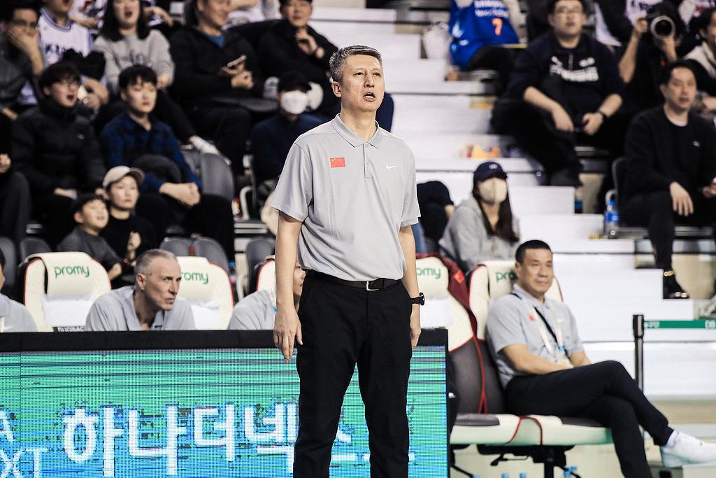 开云官方-男篮21人名单！赵睿领衔，两人遗憾落选，场均5分之人入选引争议